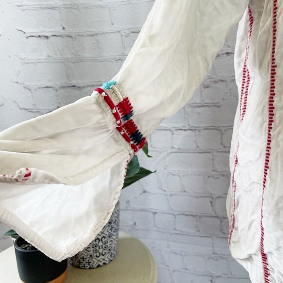 Johnny Was Ybom Aztec Velvet Embroidered Tunic Womens Small White Red Blue - Picture 7 of 9